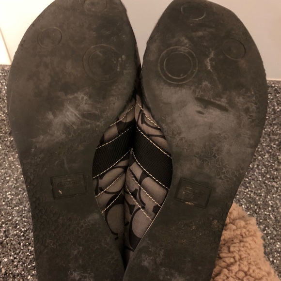 Coach Sneakers Tennis Shoes - Picture 4 of 5